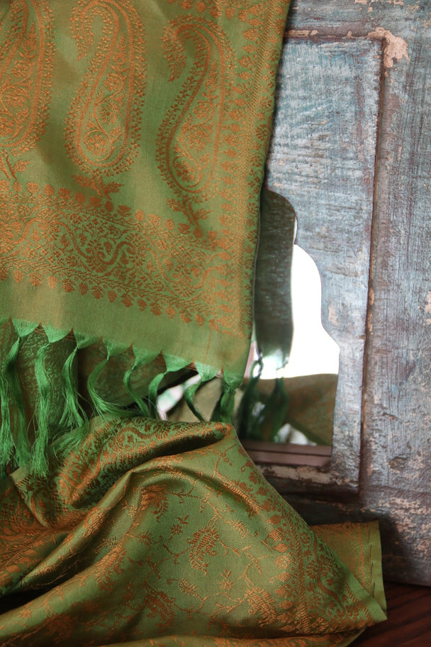 Foulard Hari #007 verde e oro
