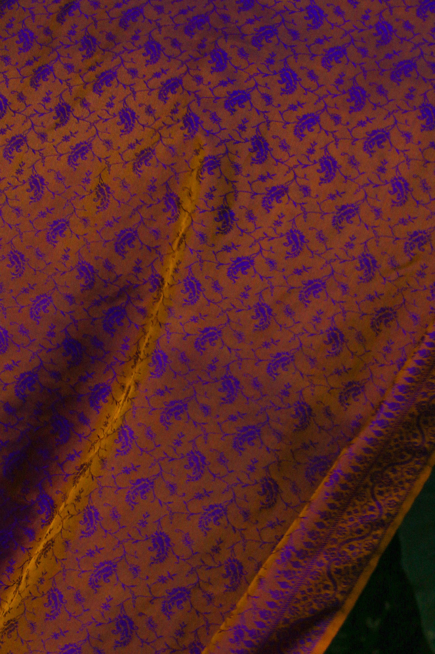 Foulard Hari #010 oro e viola