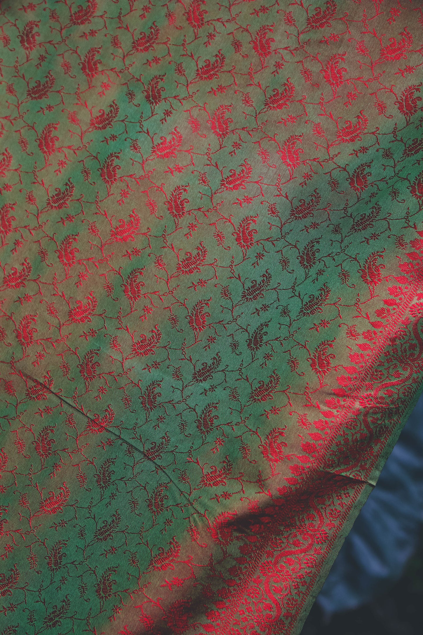 Foulard Hari #009 verde e rosso