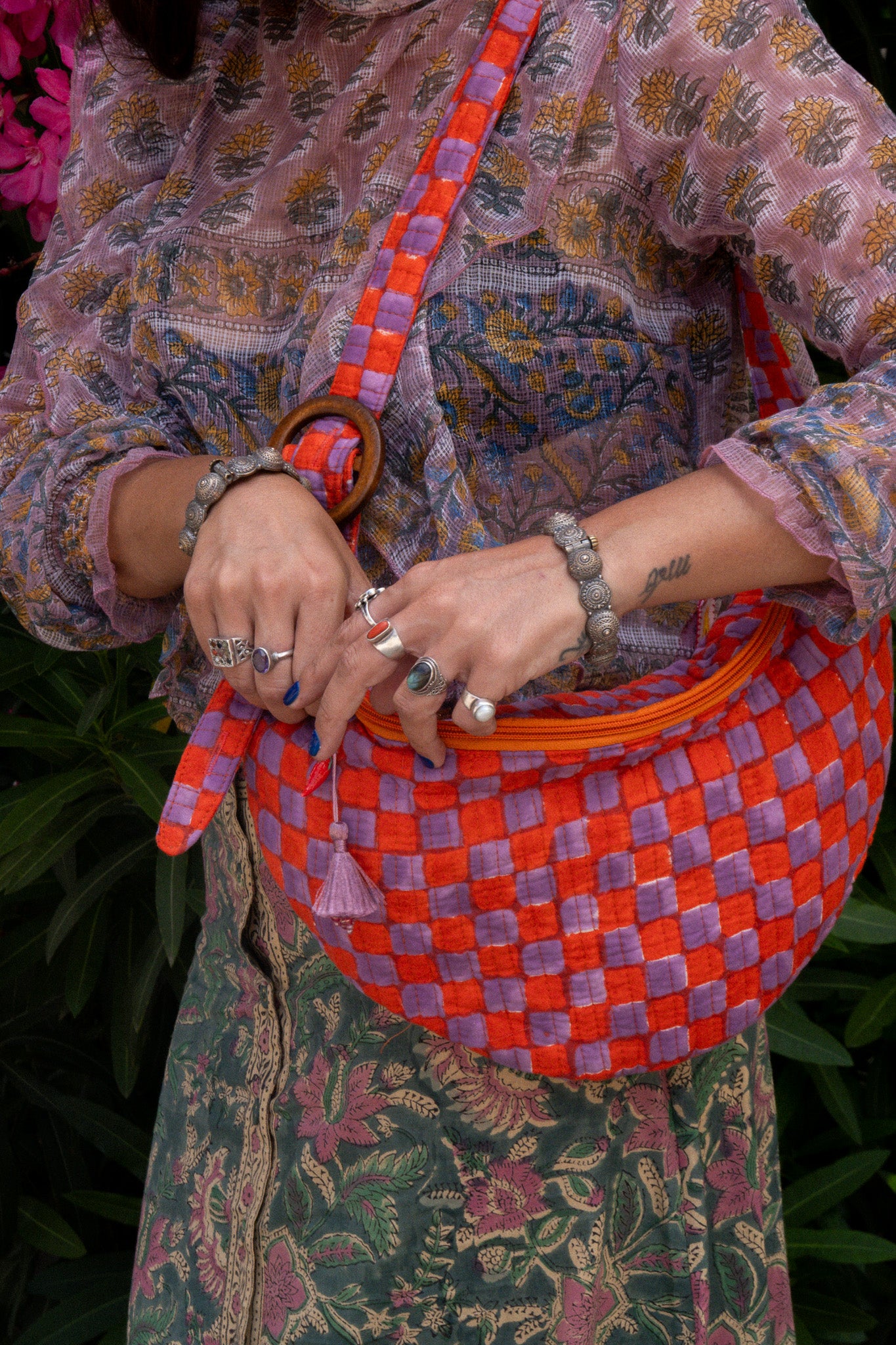 Borsa Savitri Gulab