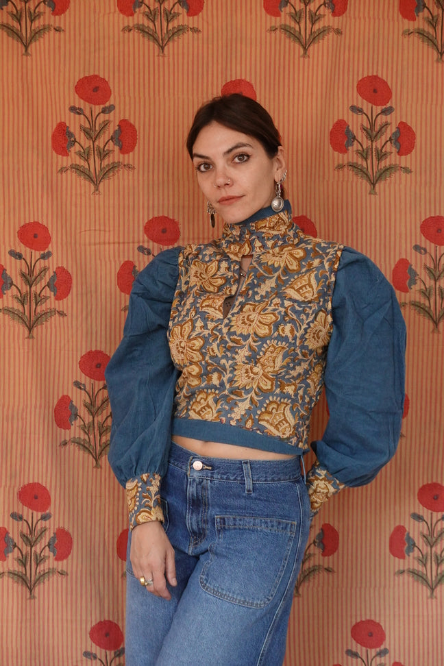 Blusa Jalebi Ahmedabad