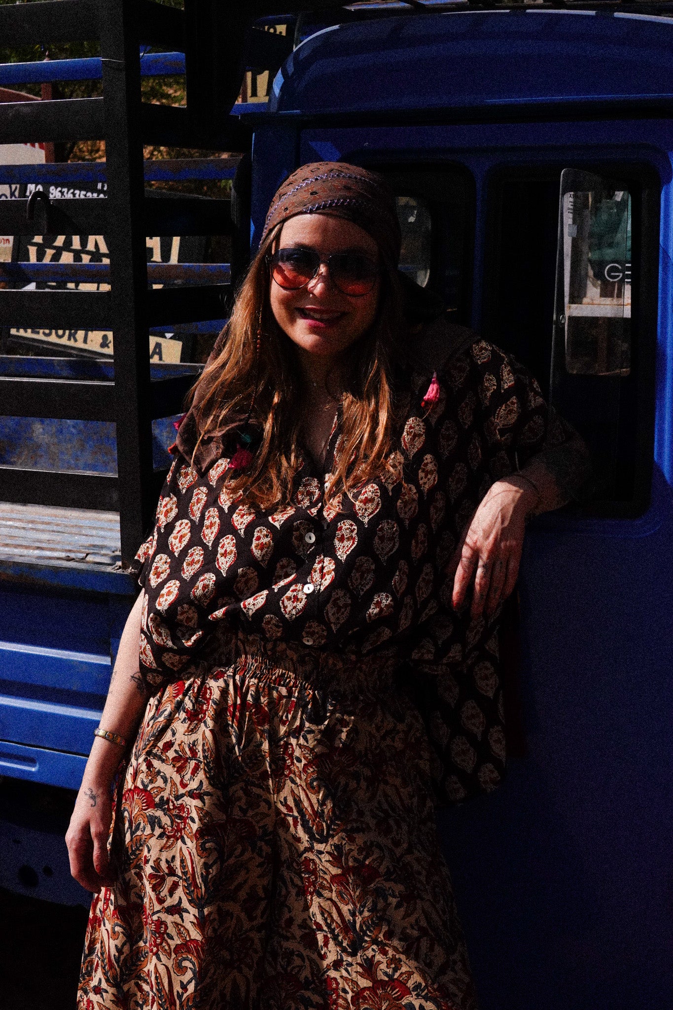 Pantaloni Indira Roshni