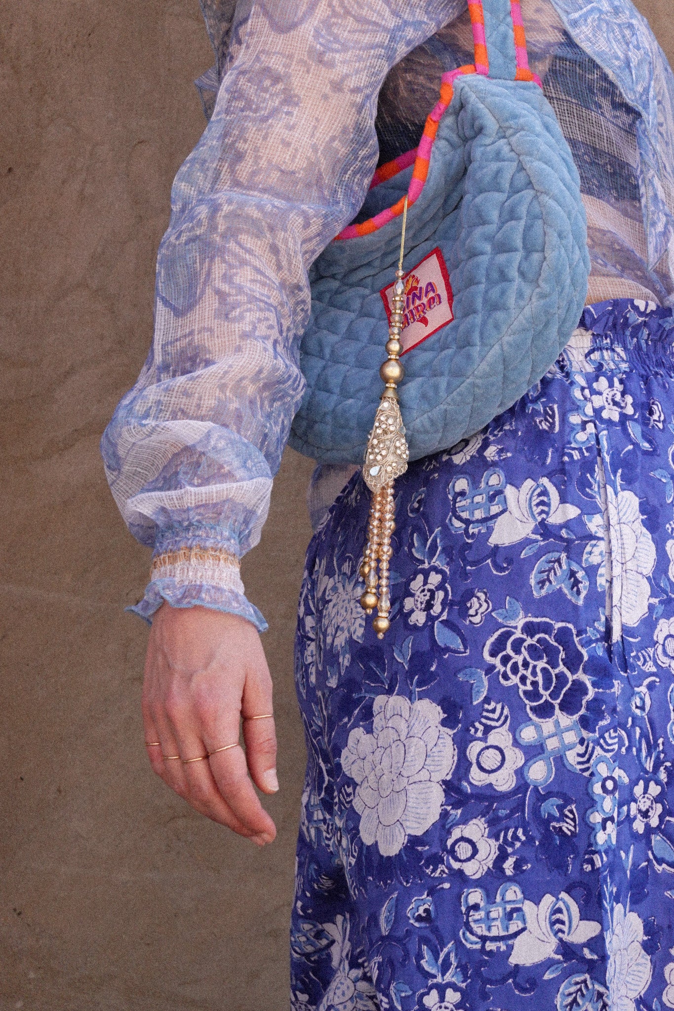 Pantaloni Indira Shila