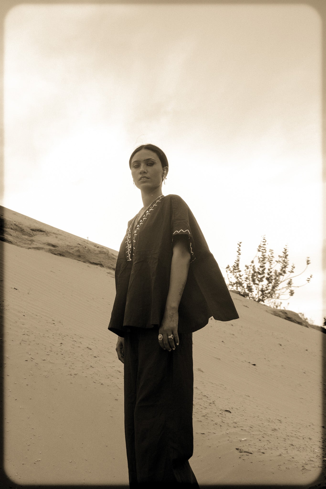 Blusa Manju Darpan