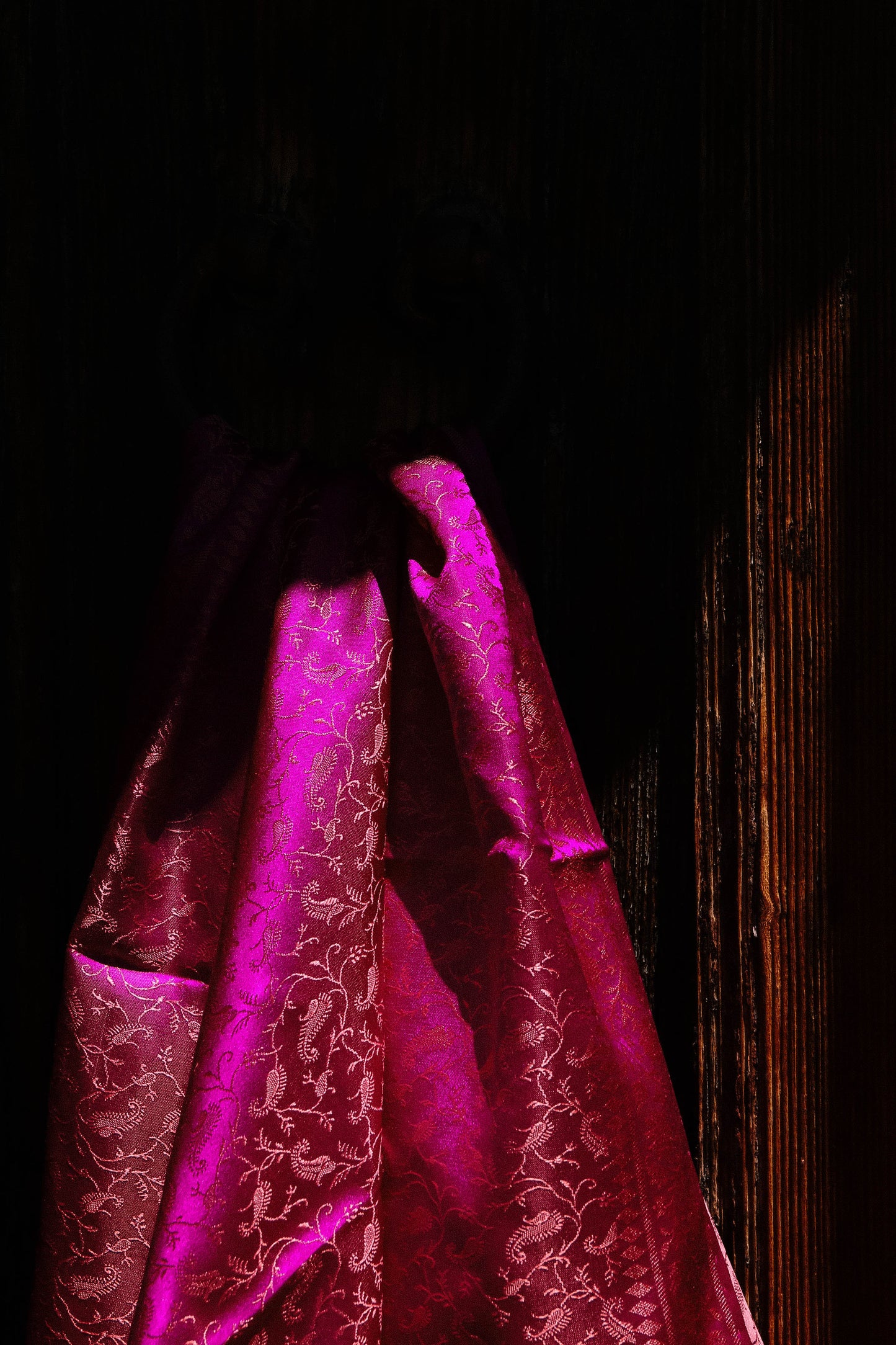 Foulard Swami #016 fuxia e oro