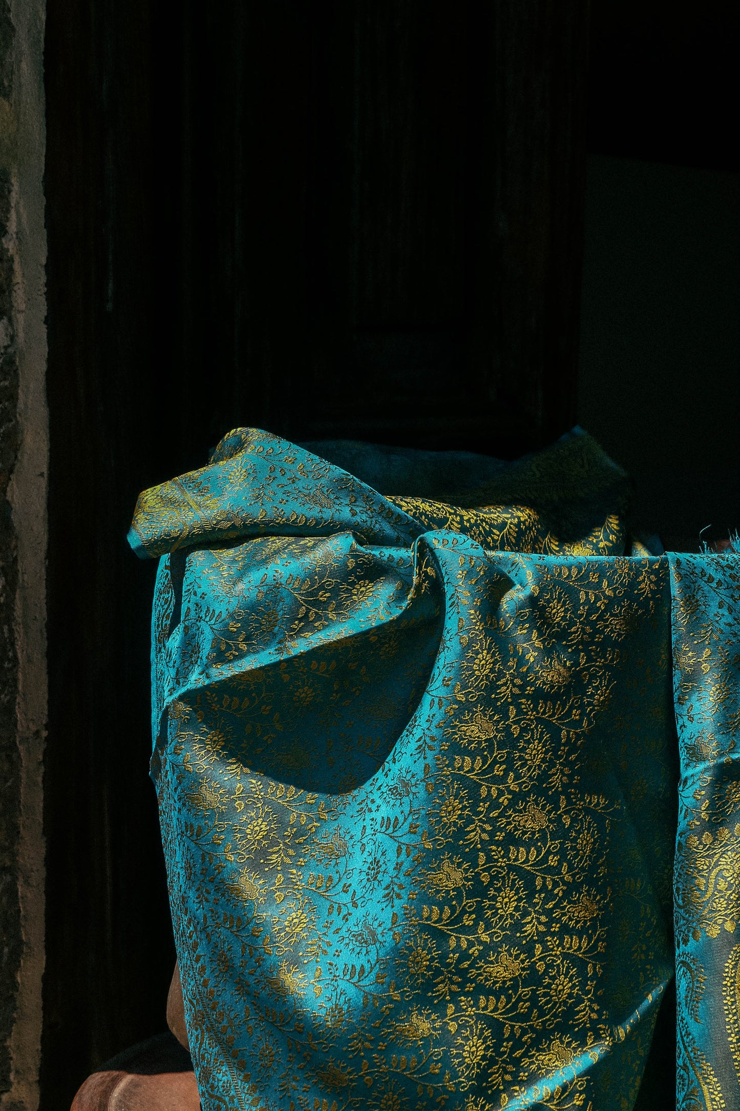 Foulard Swami #032 azzurro e oro