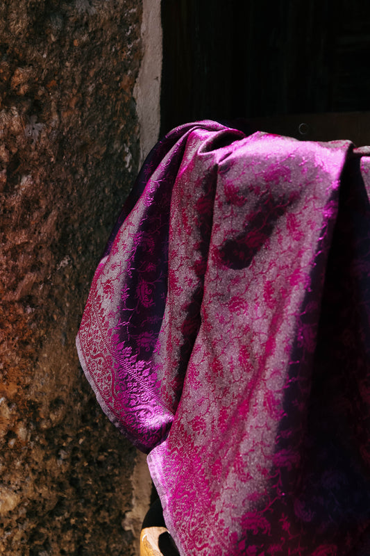 Foulard Hari #050 nero e fuxia