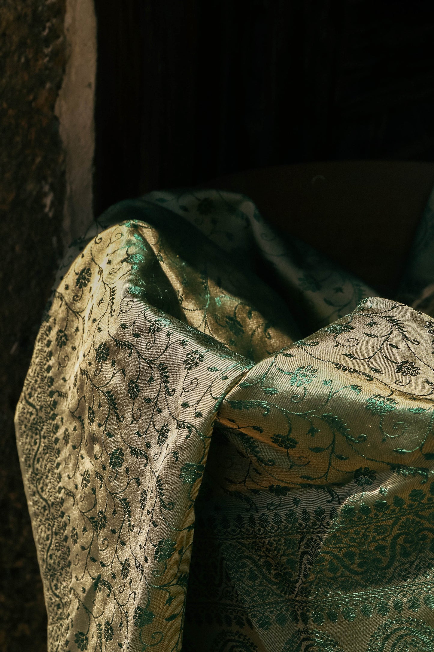 Foulard Hari #051 colori del bosco - verde e oro